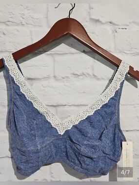 Blue Bralette with White Crochet Trim size XL. New with tags 🏷️